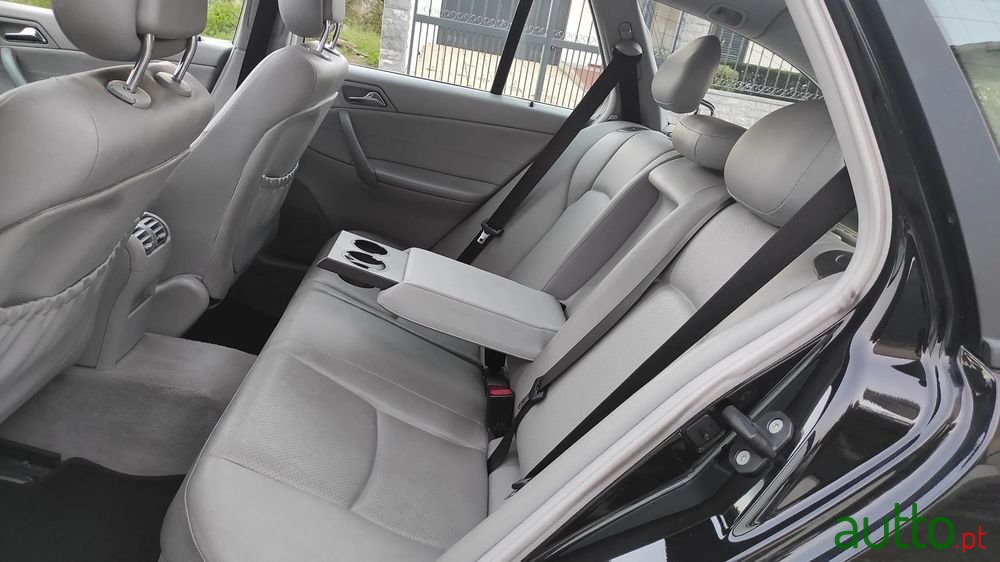 2003' Mercedes-Benz Classe C K Classic photo #6