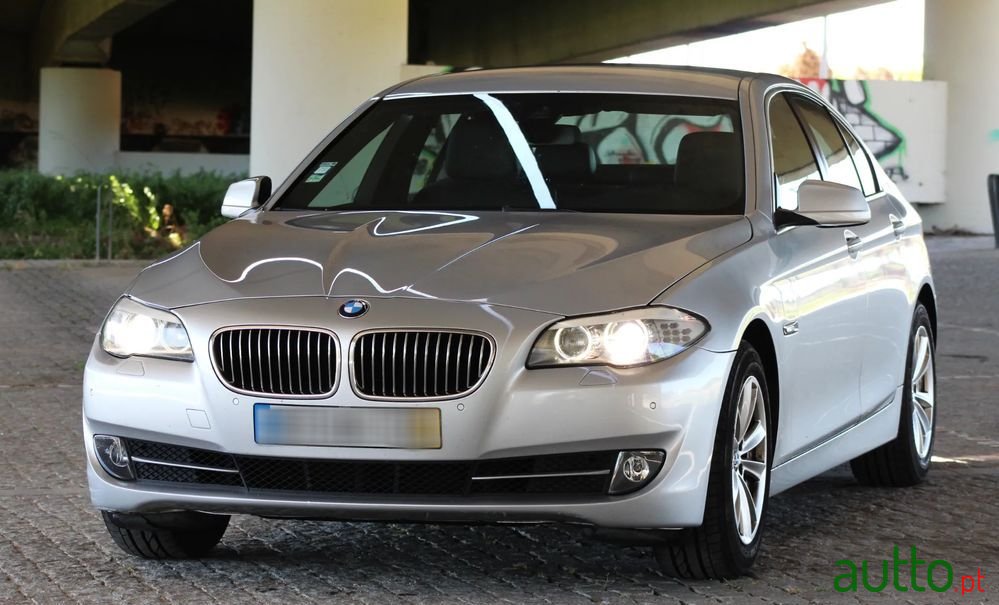 2013' BMW Série 5 D Line Luxury photo #2