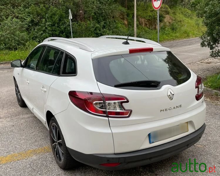 2013' Renault Megane Sport Tourer photo #4