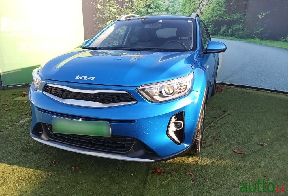 2022' Kia Stonic 1.2 Mpi Dynamic photo #1