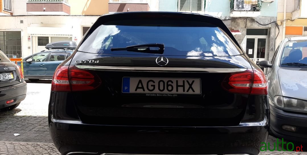 2016' Mercedes-Benz C-220 photo #3