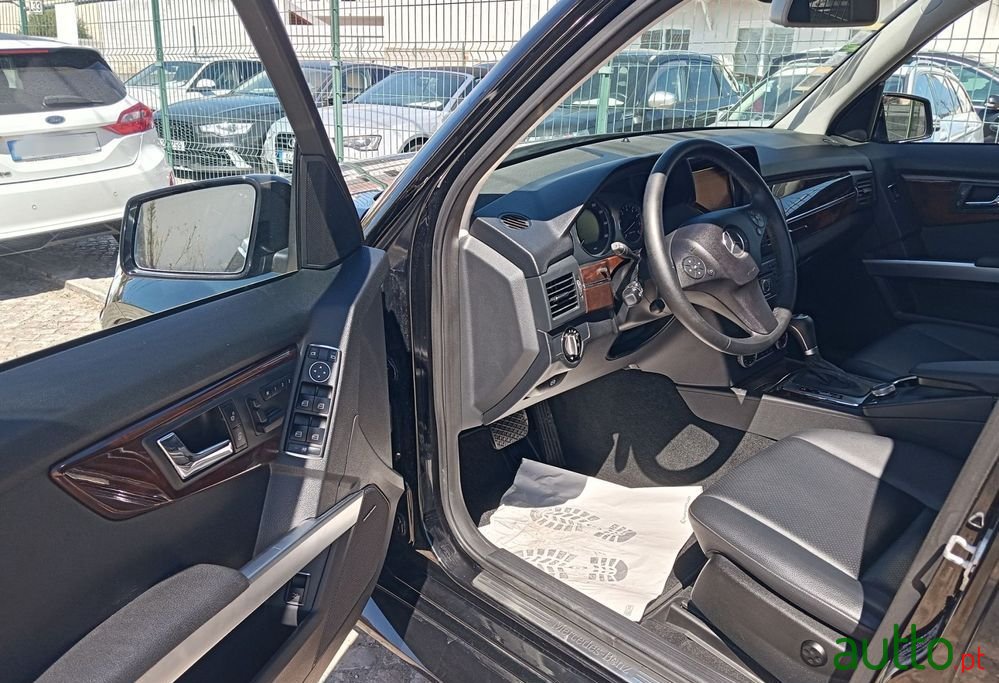 2010' Mercedes-Benz Classe Glk 4Matic 7G-Tronic photo #6