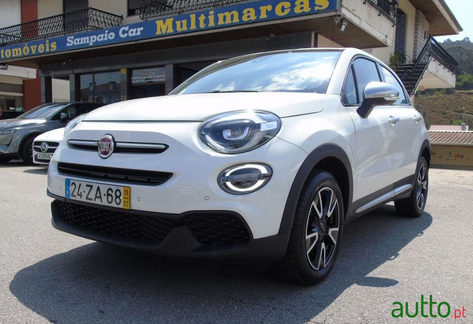 2019' Fiat 500X photo #1