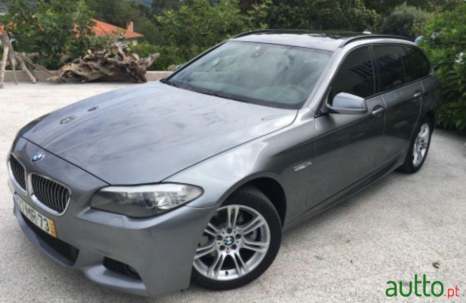 2011' BMW 520 D Touring Pack M Original photo #4