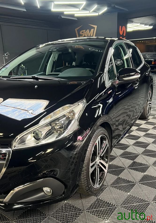 2016' Peugeot 208 photo #3