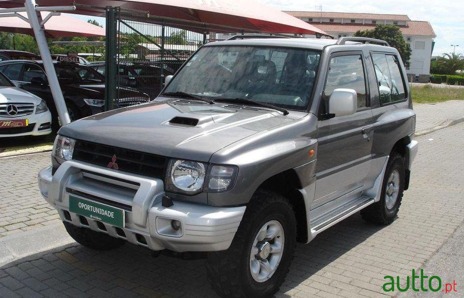 1998' Mitsubishi Pajero 2.8 Td Gls Abs photo #3