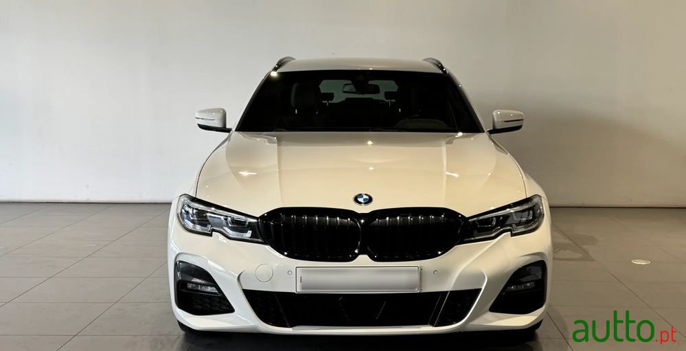 2021' BMW Série 3 photo #2