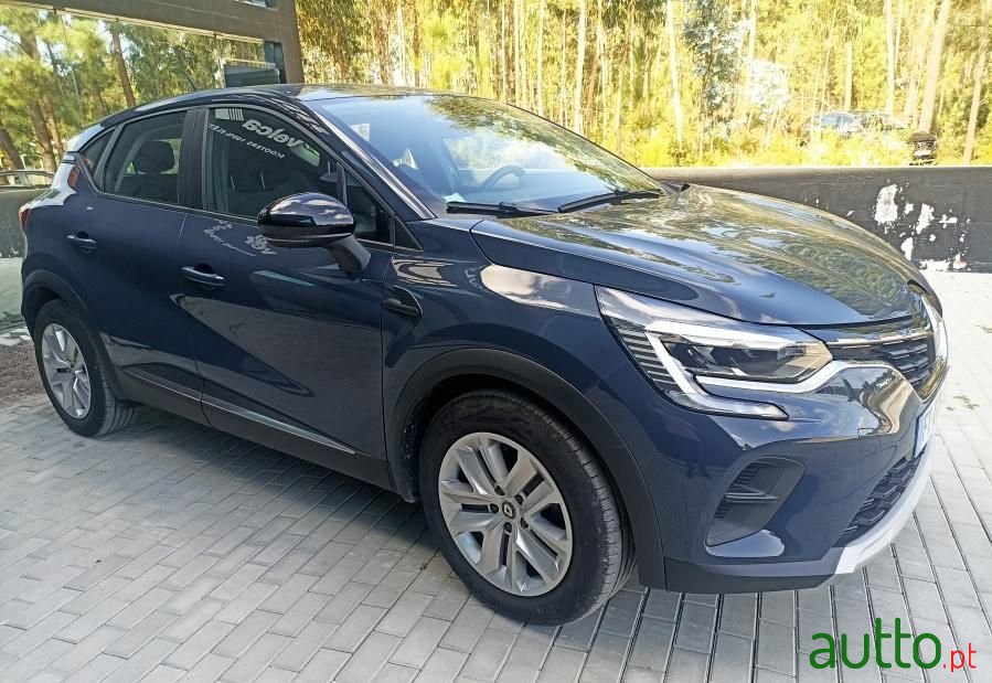 2020' Renault Captur Exclusive photo #6