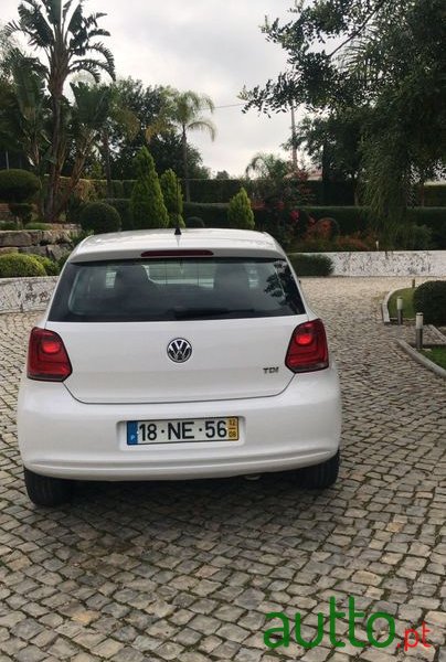2012' Volkswagen Polo photo #3