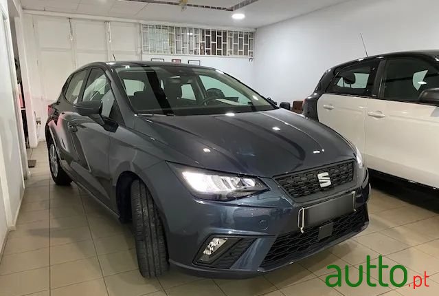 2022' SEAT Ibiza photo #3