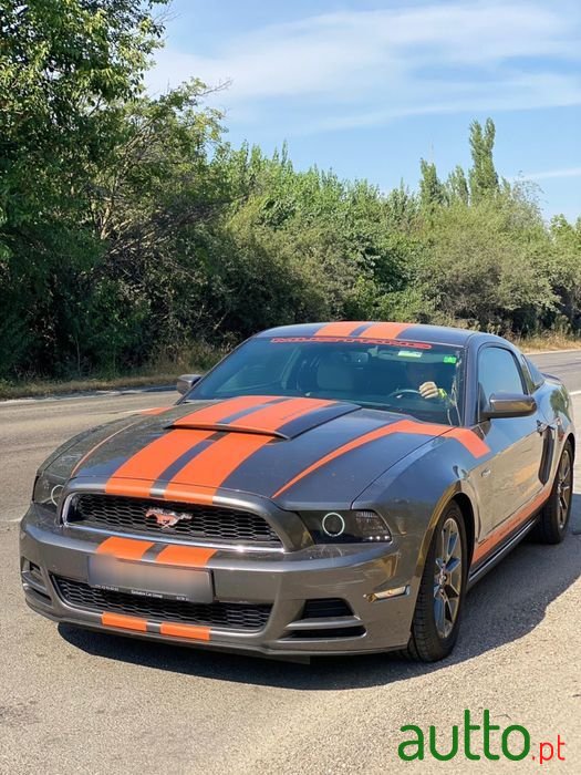 2014' Ford Mustang photo #4