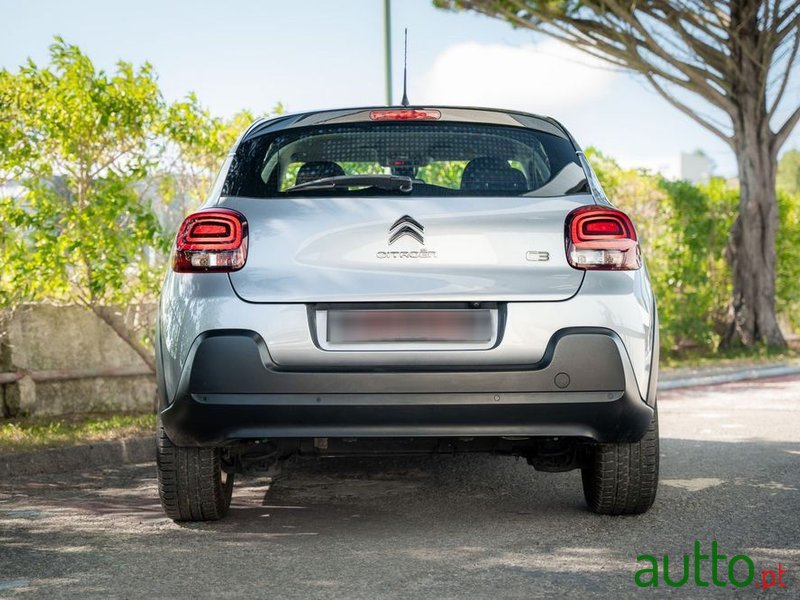 2020' Citroen C3 1.2 Puretech Shine Eat6 photo #5