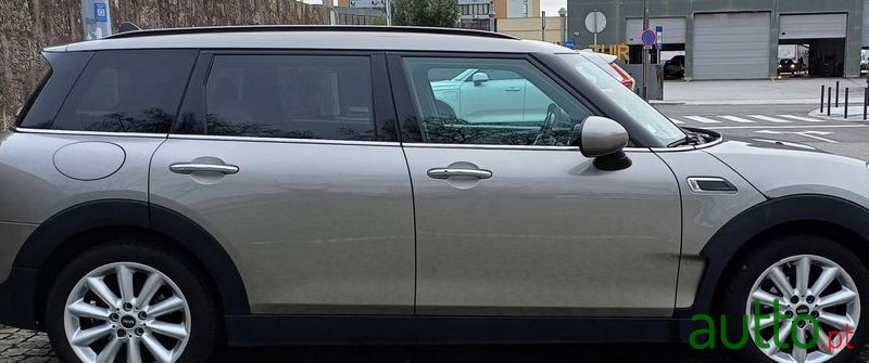 2016' MINI Clubman One D photo #3
