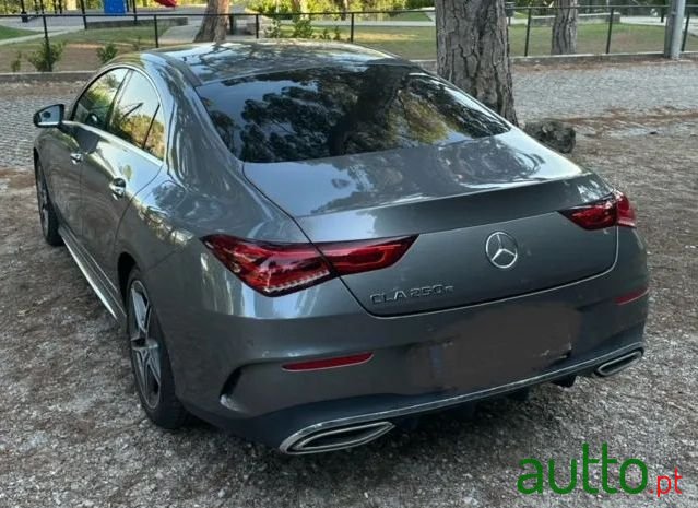 2021' Mercedes-Benz Classe Cla E Amg Line photo #2