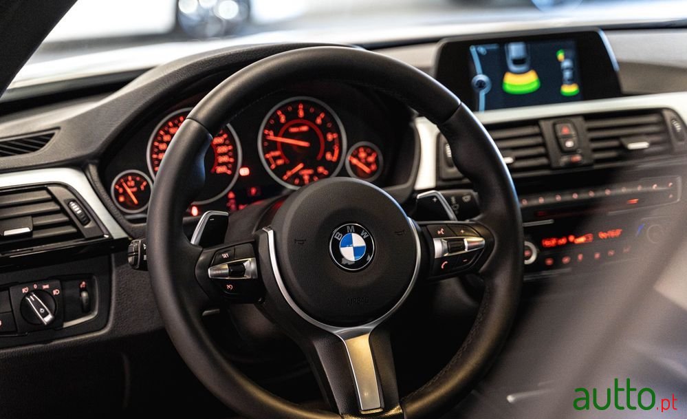 2014' BMW 420 D Pack M Auto photo #5