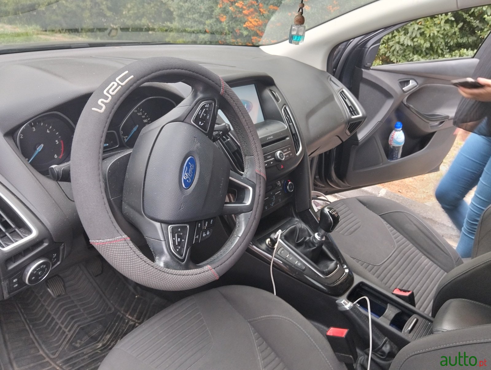 2016' Ford Focus photo #5