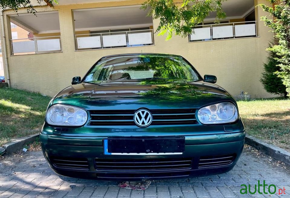 1998' Volkswagen Golf photo #4