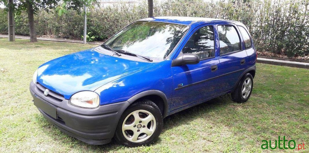 1996' Opel Corsa B 1.2 Ecotec photo #2