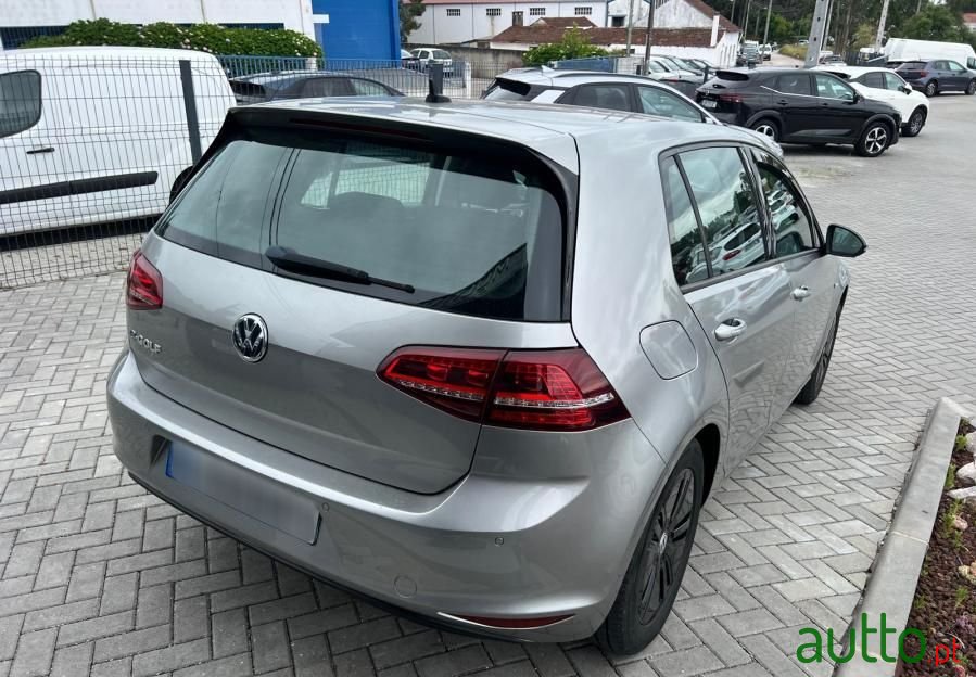 2015' Volkswagen e-Golf Ac/Dc photo #3