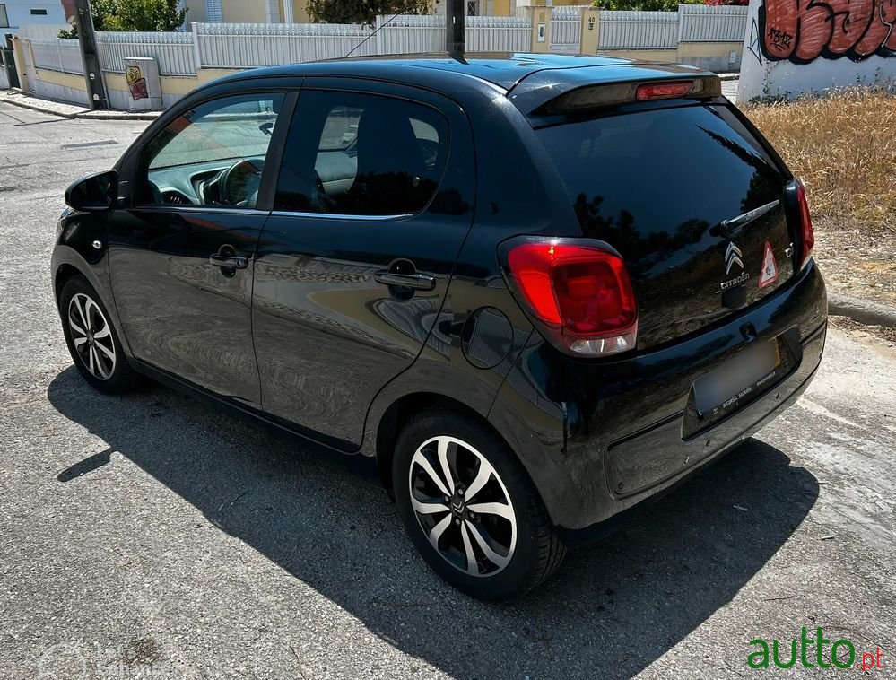 2016' Citroen C1 1.0 Vti Shine Etg photo #3