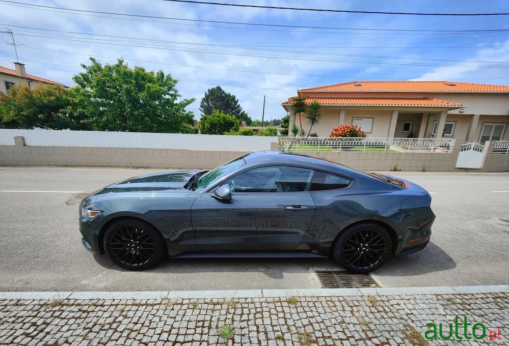 2016' Ford Mustang 2.3I Ecoboost photo #2