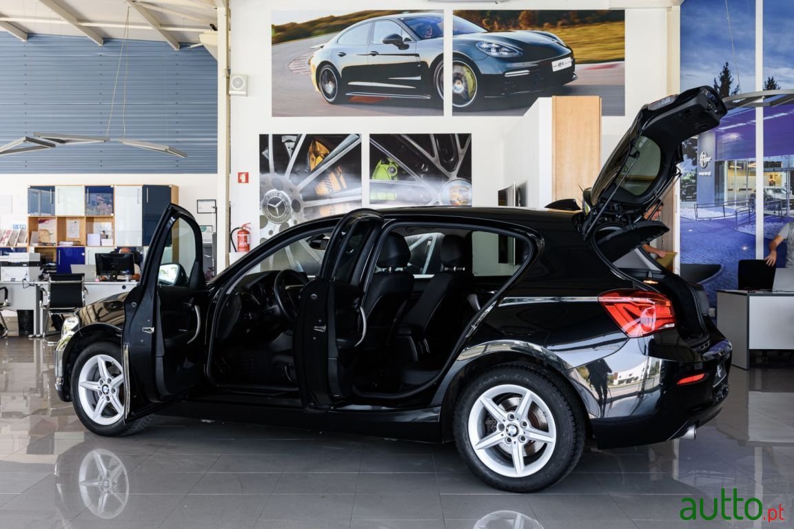 2019' BMW 116 photo #4