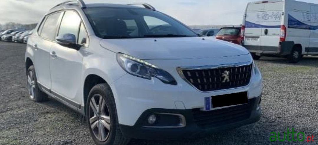 2018' Peugeot 2008 photo #1