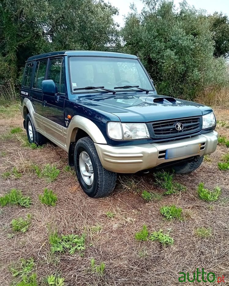 1998' Hyundai Galloper photo #1