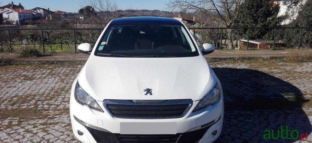 2015' Peugeot 308 Sw photo #2