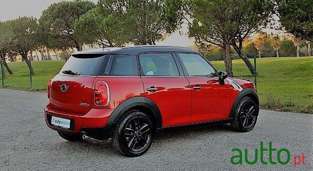 2013' MINI Countryman Cooper D photo #1