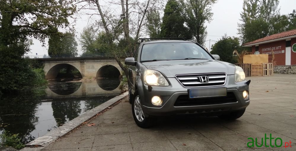 2004' Honda CR-V photo #2