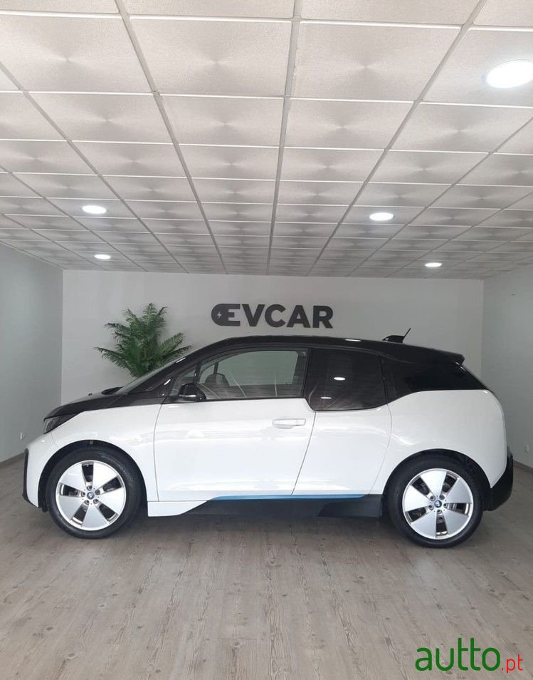 2019' BMW Série I 120Ah photo #4