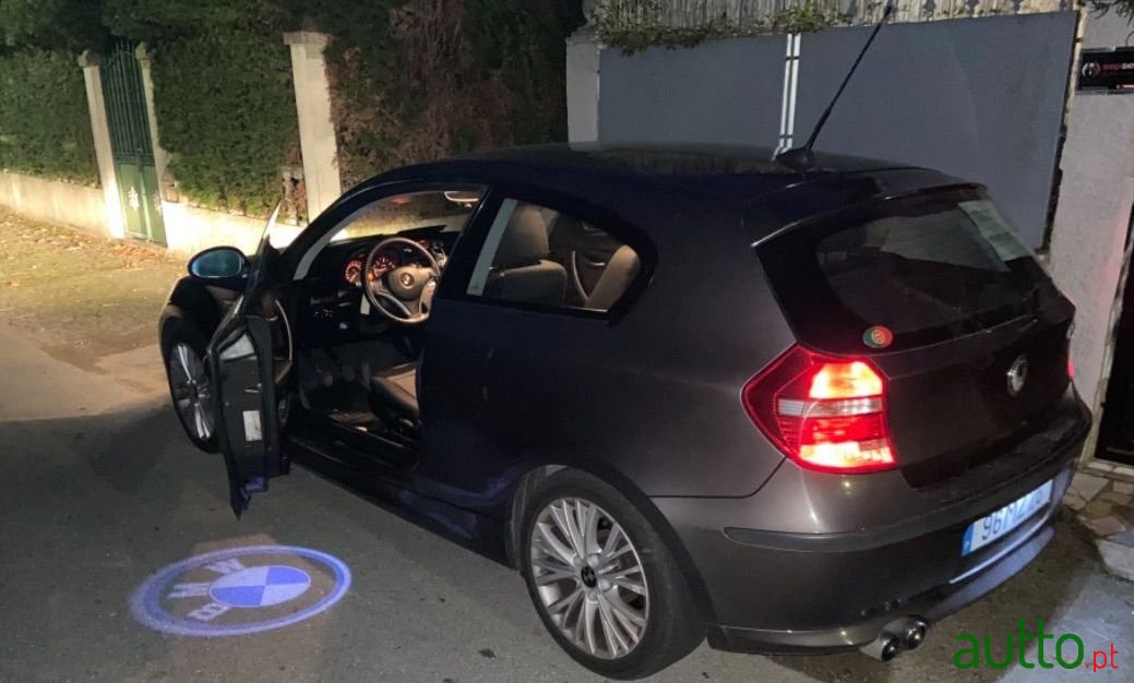 2007' BMW 118 photo #4