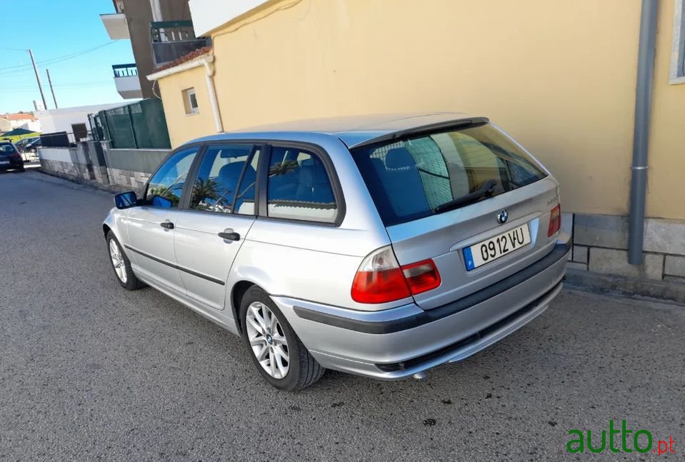 2003' BMW 320 Gran Turismo photo #5