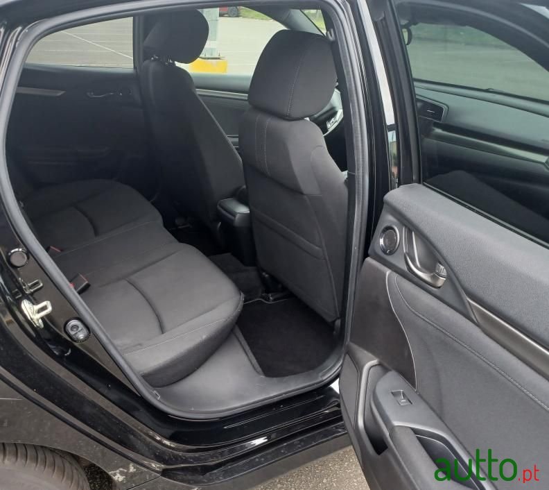 2018' Honda Civic photo #6