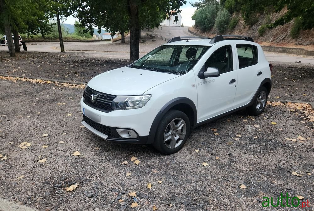 2020' Dacia Sandero 0.9 Tce Stepway photo #1