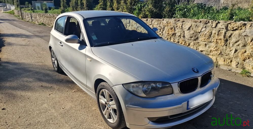 2008' BMW 118 D photo #4