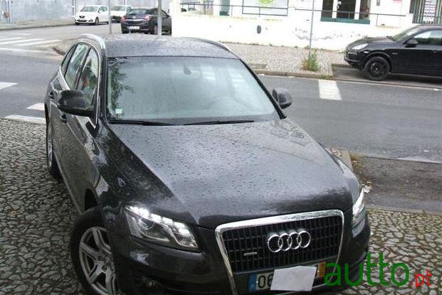 2010' Audi Q5 photo #2