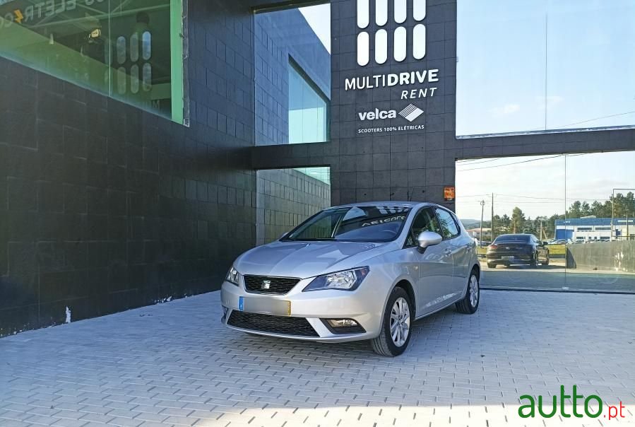 2015' SEAT Ibiza photo #1