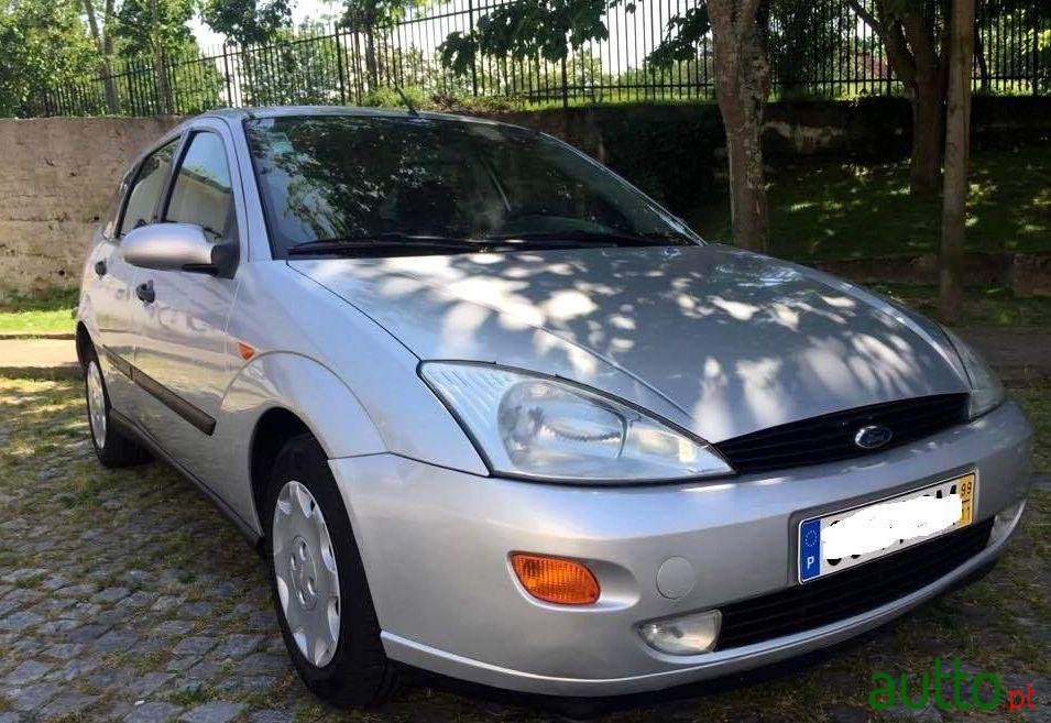 1999' Ford Focus 1.4 Ambiente photo #1
