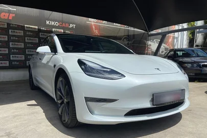 2019' Tesla Model 3