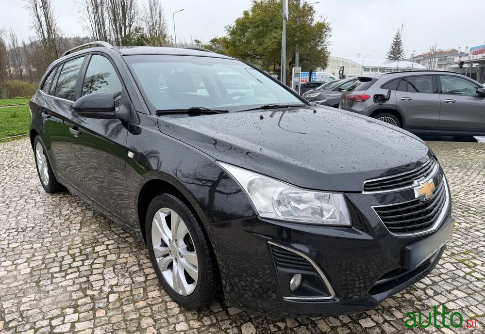 2013' Chevrolet Cruze Sw photo #3