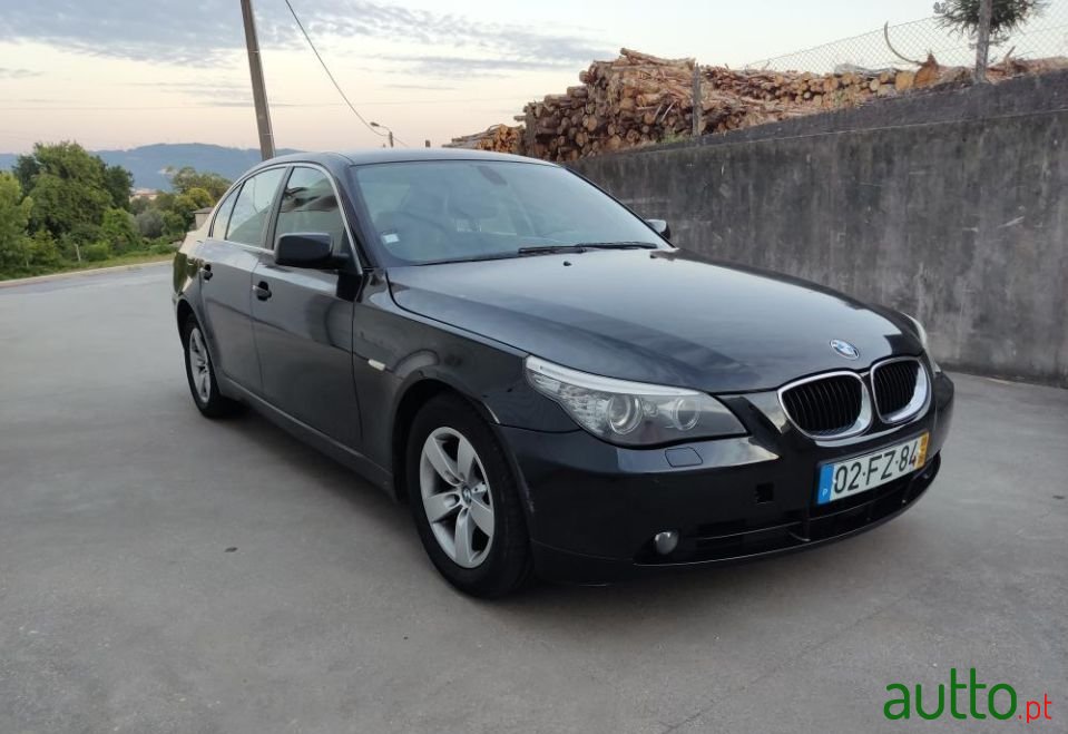 2008' BMW 520 photo #3