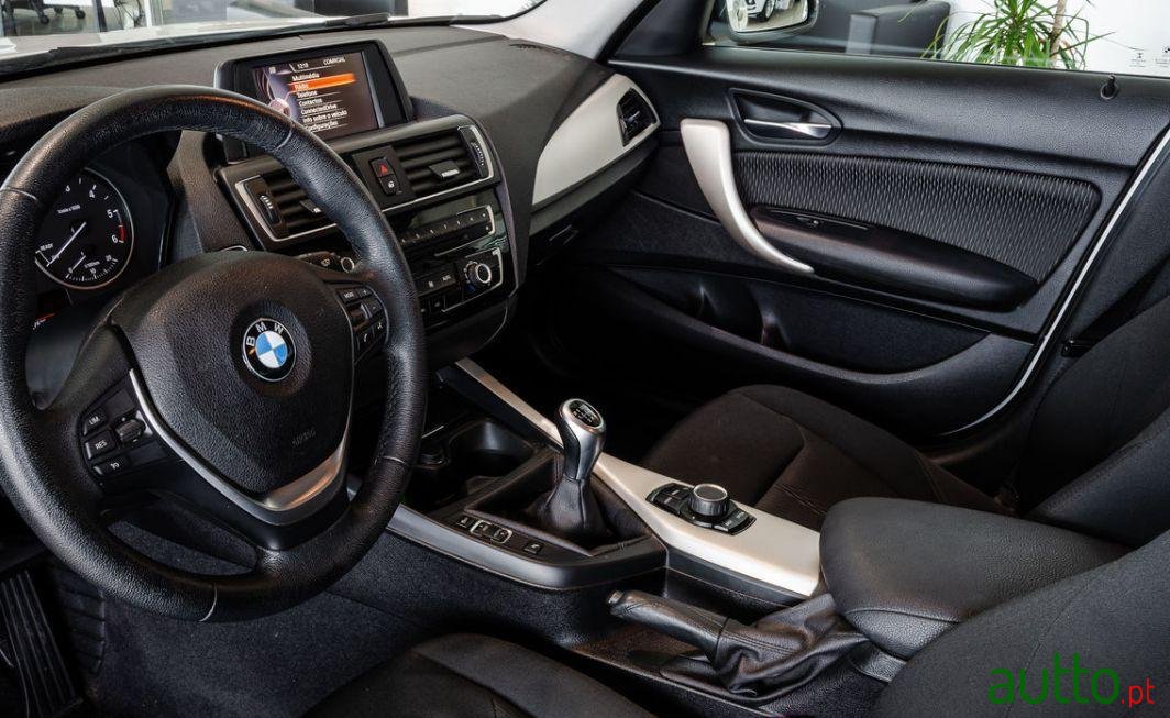 2017' BMW 116 D Efficient Dynamics photo #3
