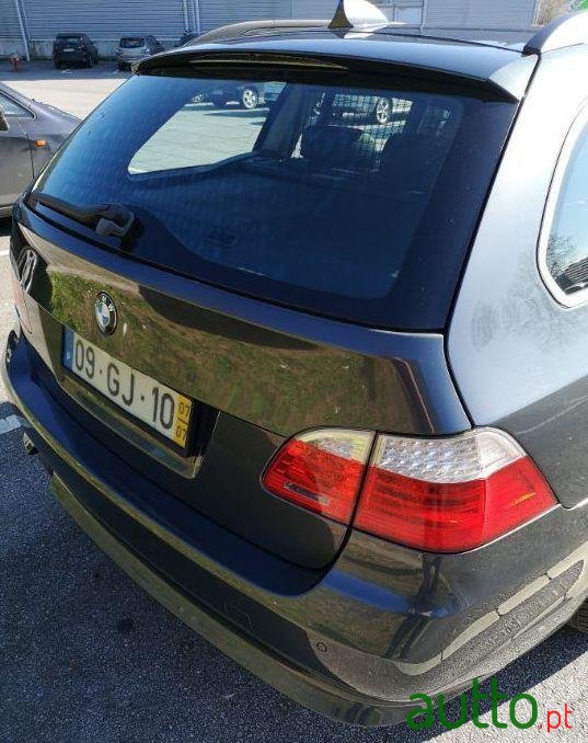 2007' BMW 520 Ver-D-Touring photo #1