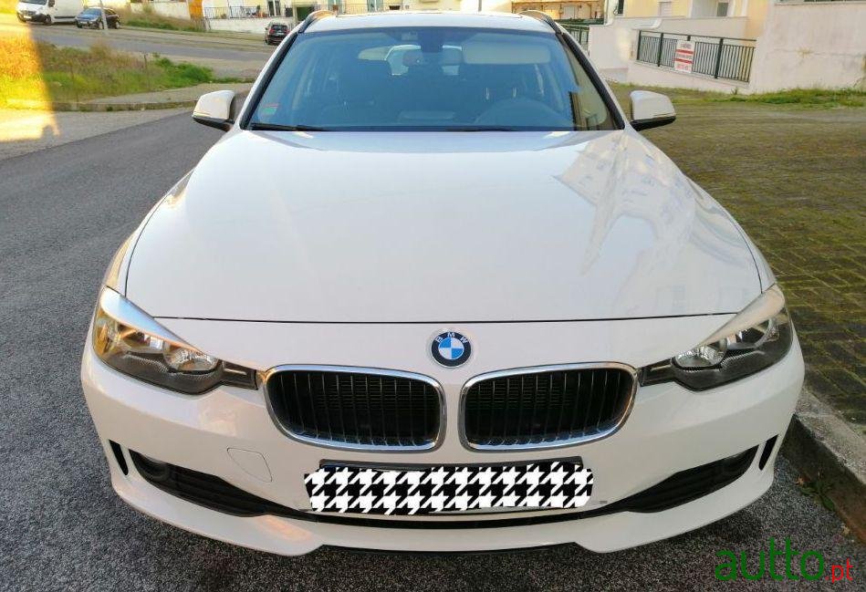 2013' BMW 320 photo #5