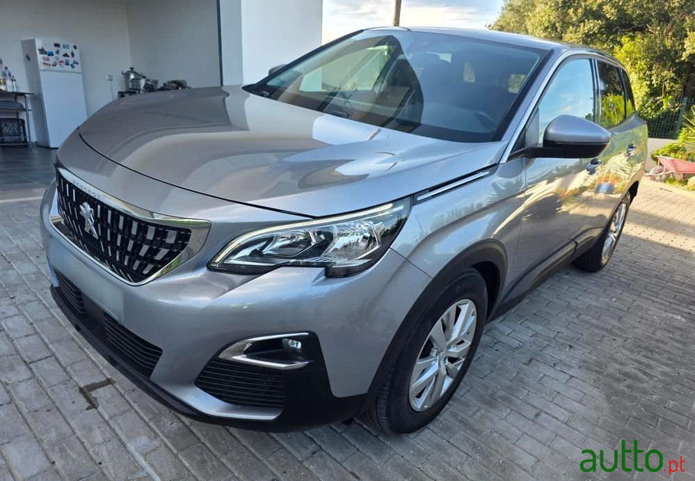 2019' Peugeot 3008 photo #3