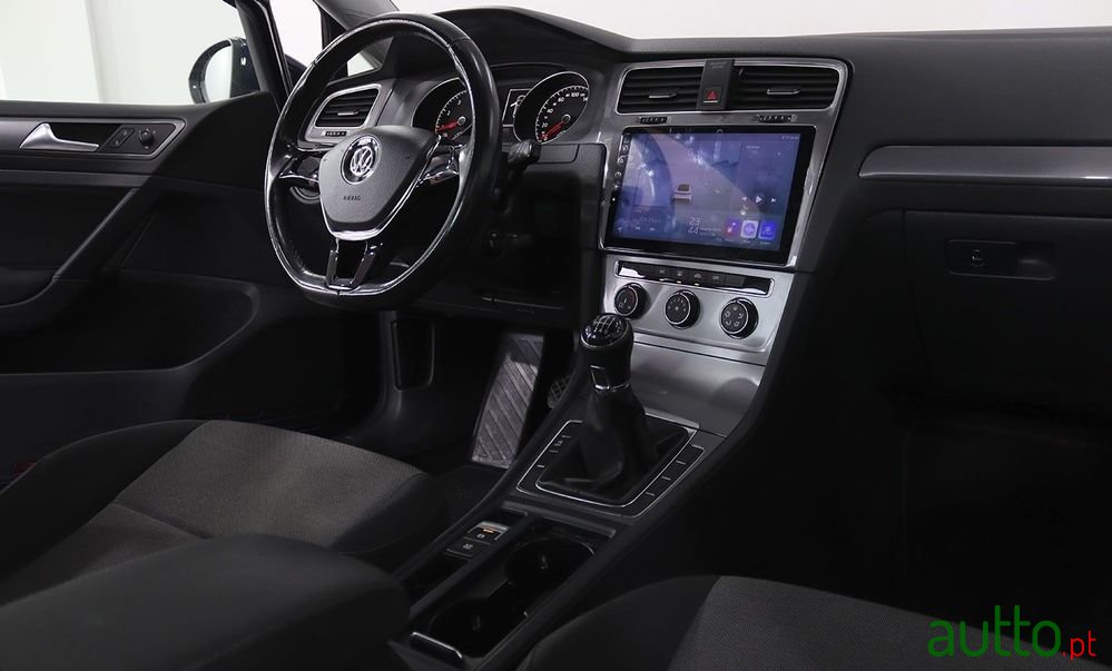 2013' Volkswagen Golf 1.2 Tsi Trendline photo #6