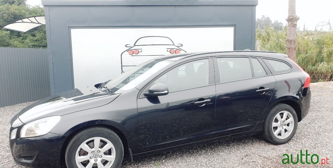 2012' Volvo V60 photo #3