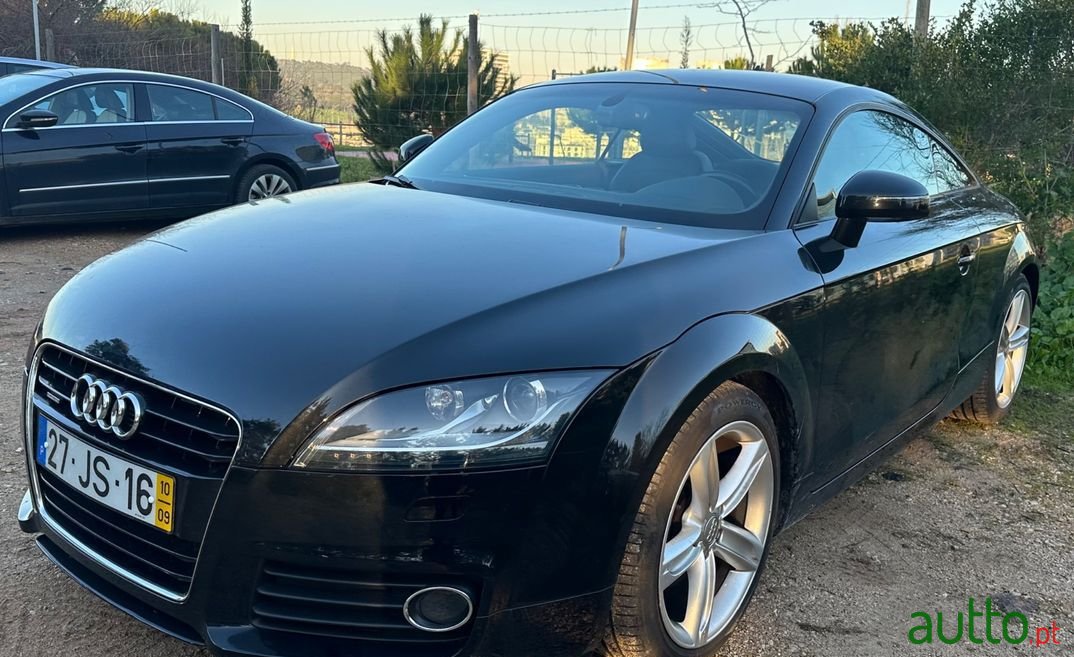 2010' Audi TT photo #2